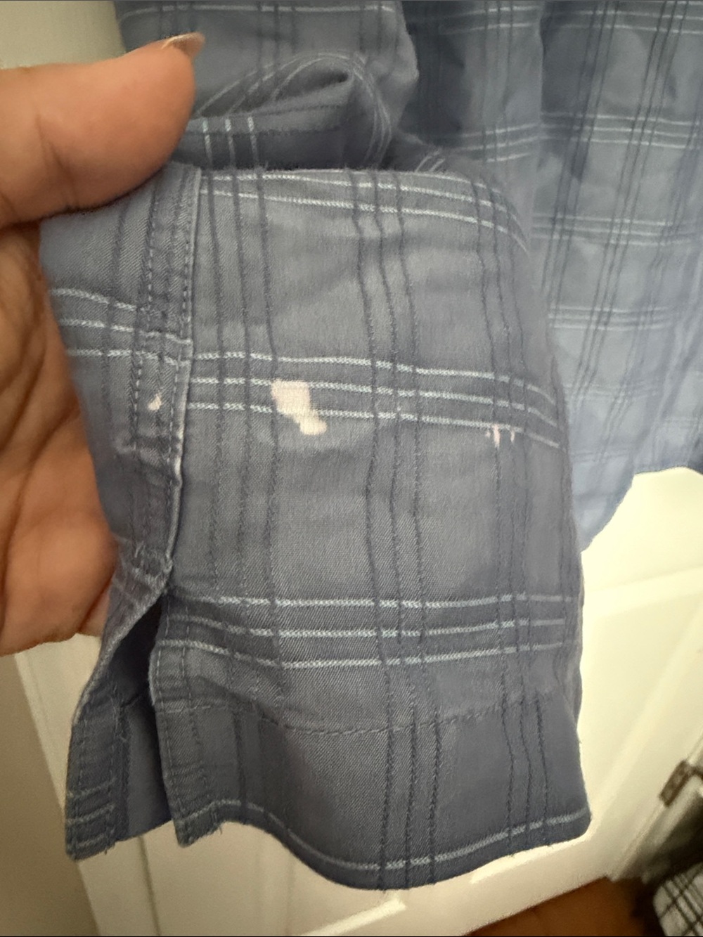 Van Heusen Light Blue Short-Sleeve Button-Down Plaid Shirt - Picture 3 of 3